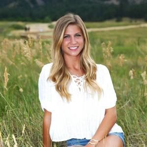 Meet your Posher, Nicole